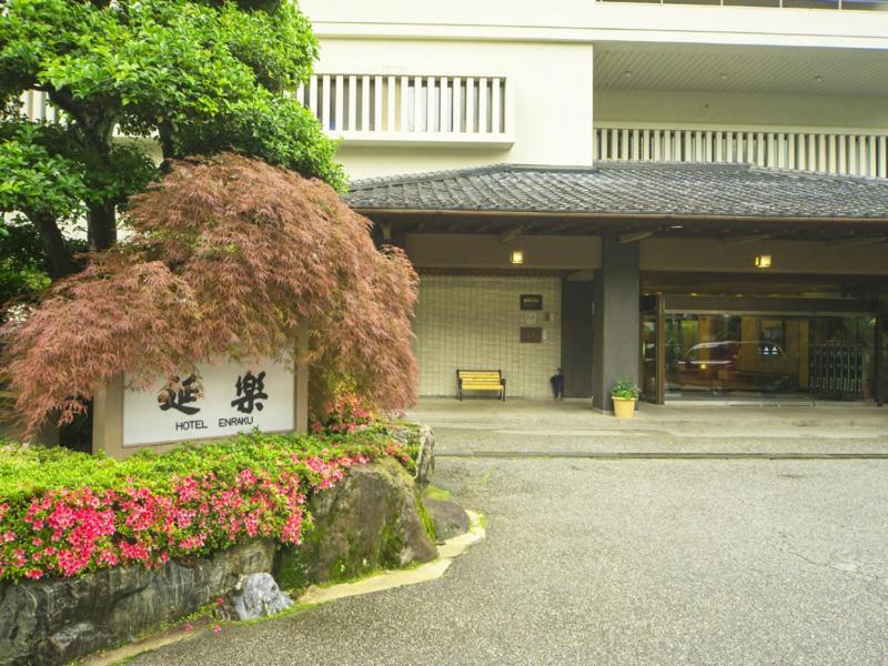 Enraku Hotel Kurobe Exterior foto